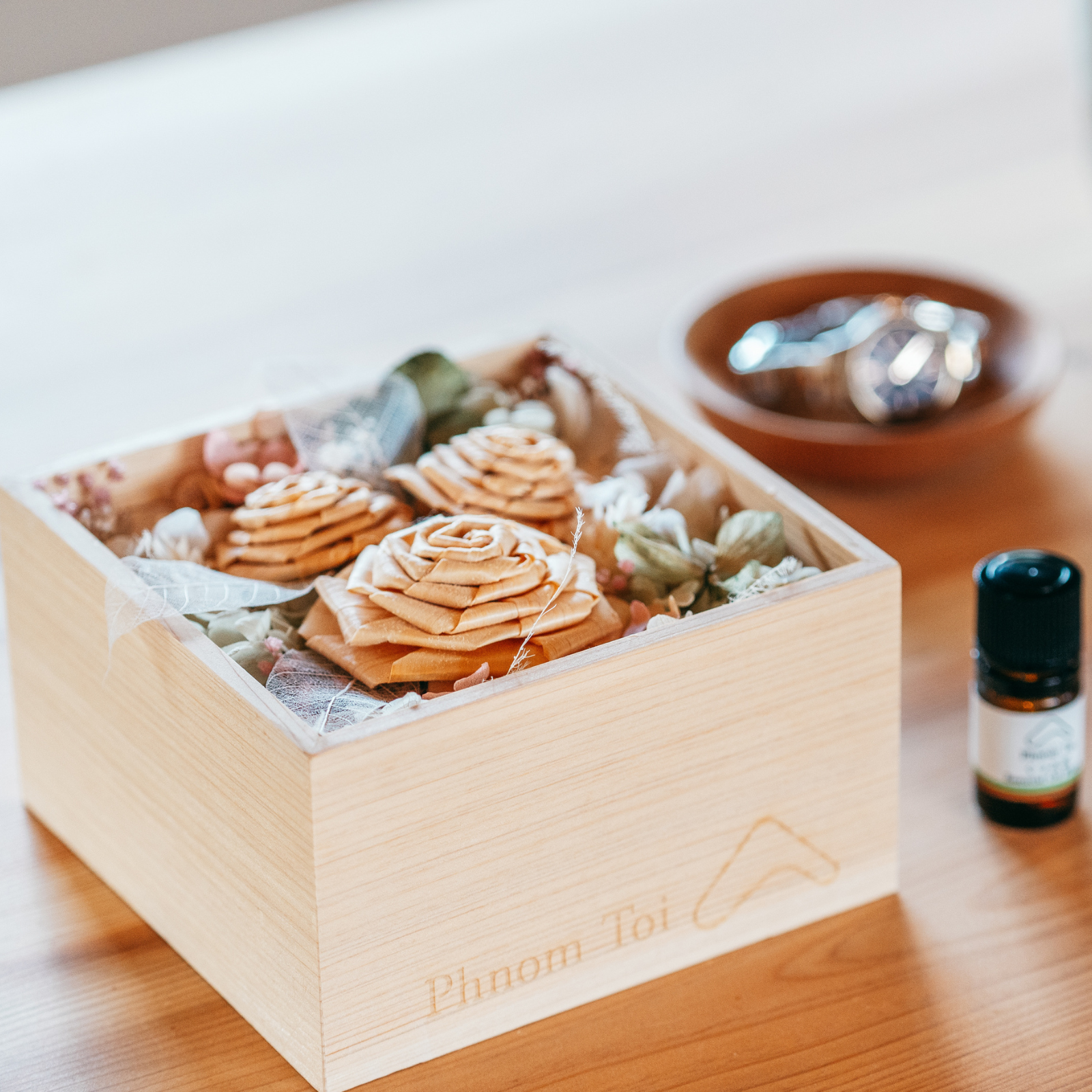 ヒノキローズ花束 贈答・贈呈用・造花花束・アーティフィシャルフラワーギフト