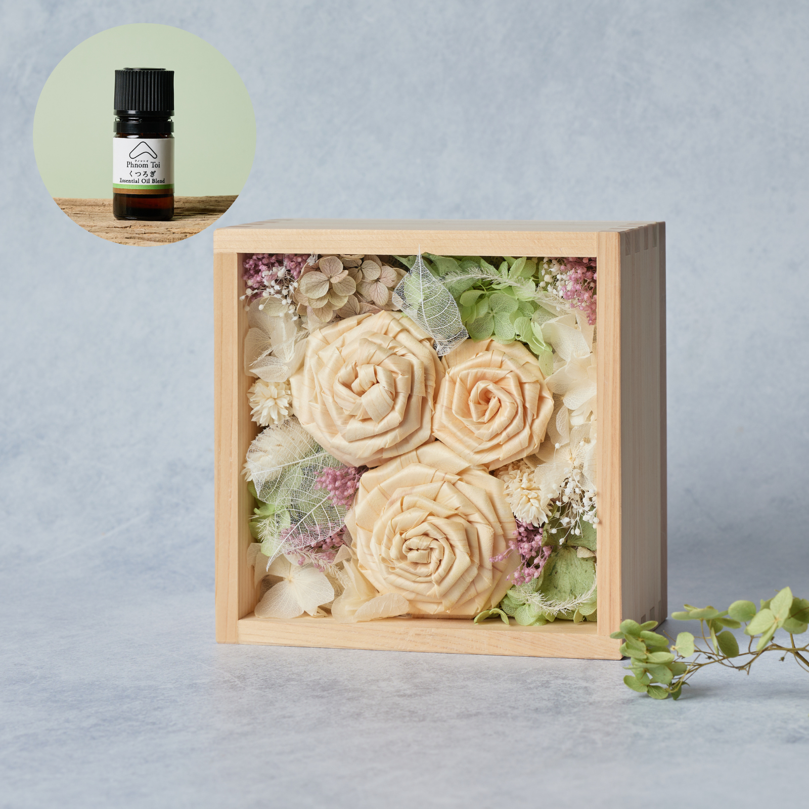 ヒノキフラワーBOX -MEBUKI-｜枯れないフラワーギフト ナチュラル